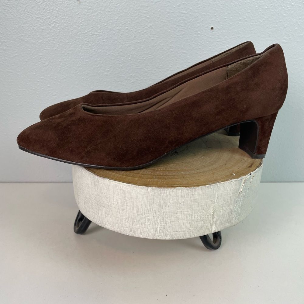 Annie Brown Chunky Heel Suede Shoes Size 8WW EUC